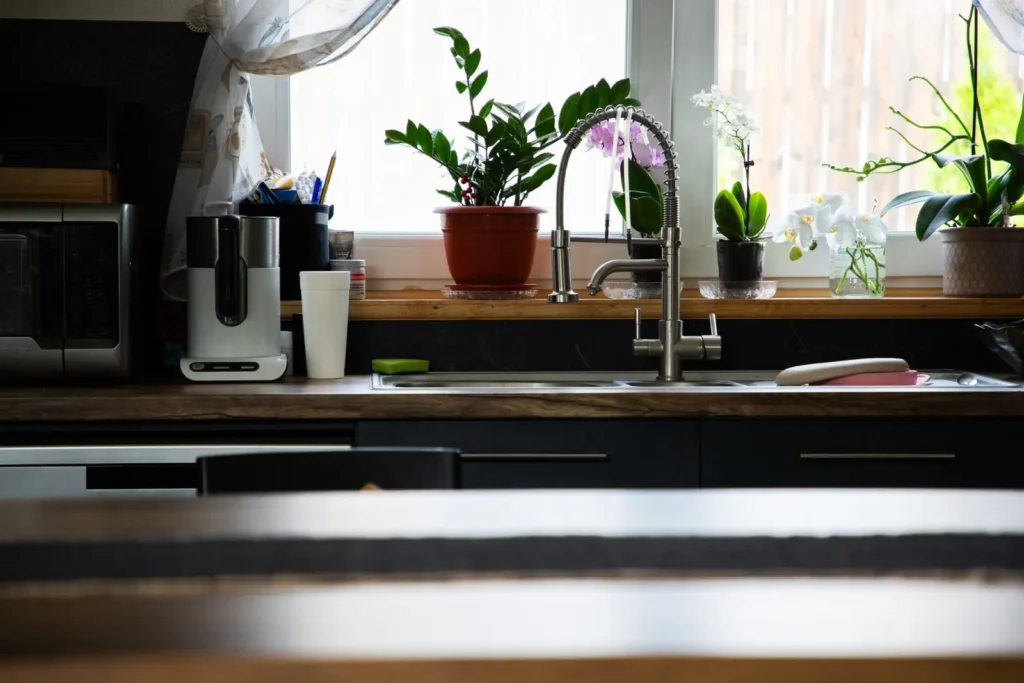 blurred-kitchen-interior-and-desk-space